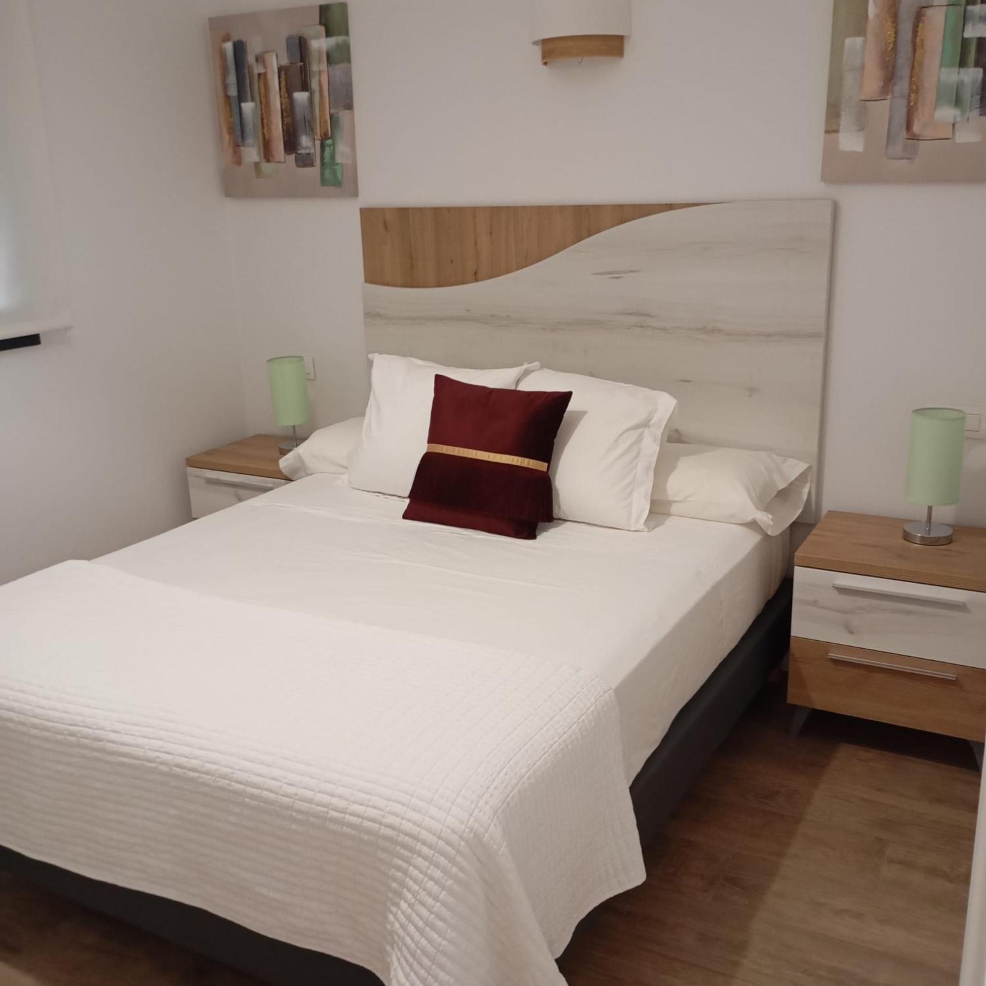 Novamar Apartamentos フエンヒロラ エクステリア 写真